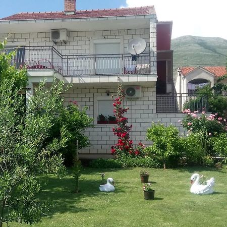 Apartmani Bridge Trebinje Eksteriør billede