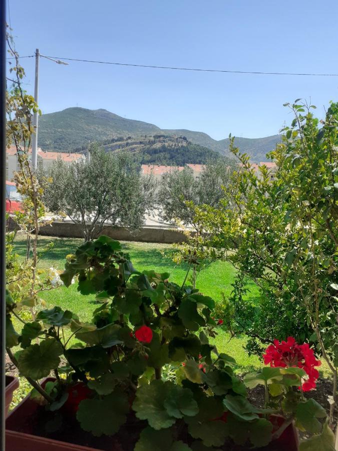 Apartmani Bridge Trebinje Eksteriør billede